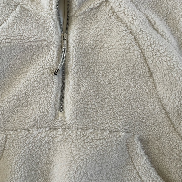 EUC Lululemon Sherpa Scuba Hoodie, Size M/L - Picture 2 of 5
